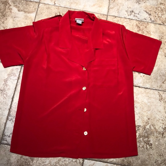 Red blouse size 6 women’s - Picture 1 of 4
